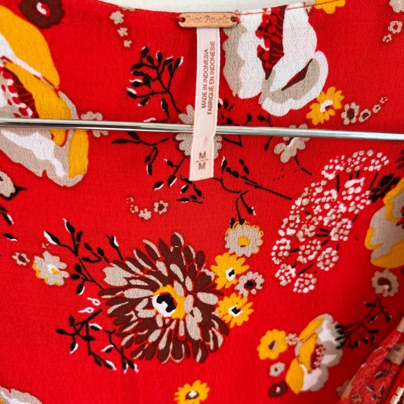 Free People Red wrap maxi dress size Medium NWOT - Picture 3 of 7